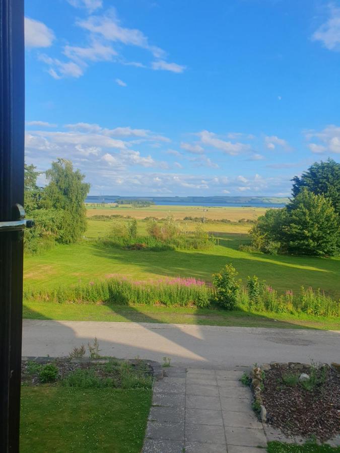 Bed and Breakfast Delny Muir House Інверґордон Екстер'єр фото