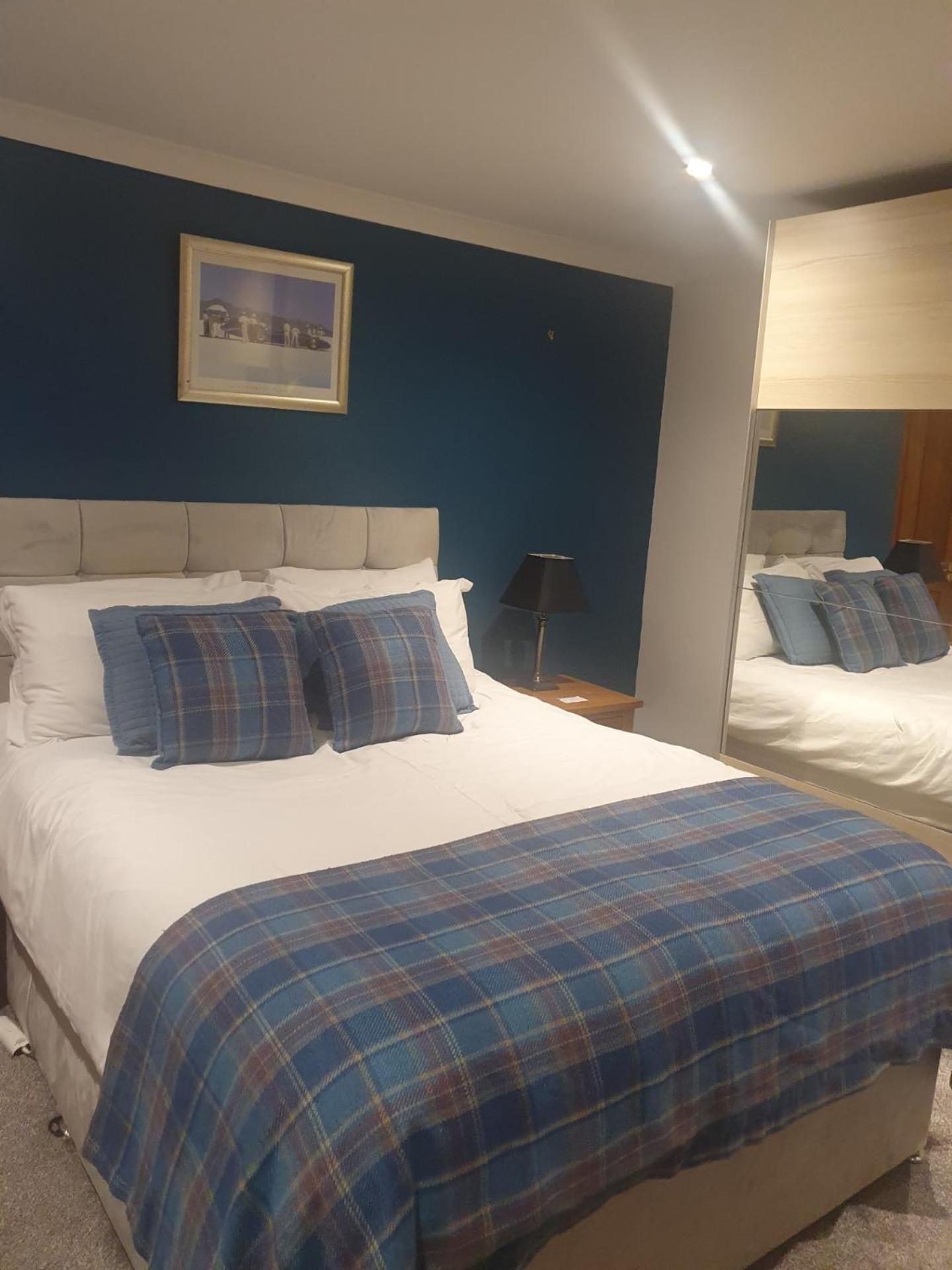 Bed and Breakfast Delny Muir House Інверґордон Екстер'єр фото